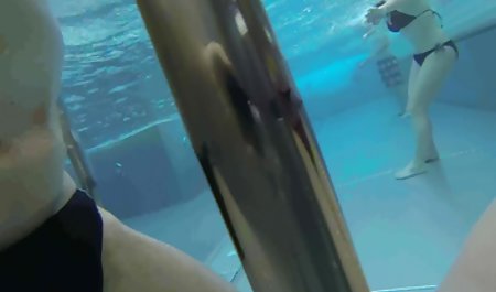 - geiles Teeny überzeugt Stiefvater fickt sie kostenlose geile sexvideos