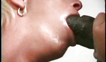 Maki Koizumi macht einen sex videos gratis gucken Dreier mit zwei Yun