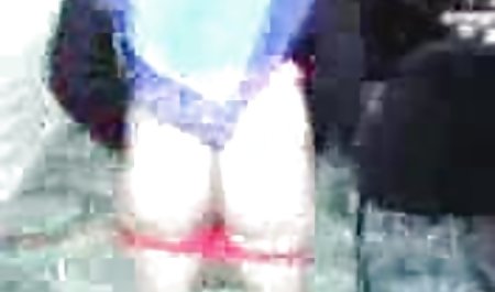 Busty Chick kostenlose sexvideos in deutscher sprache nimmt 2 Überraschungen auf