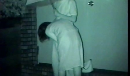 Indo Mädchen kann reife frauen sexvideos nicht mehr